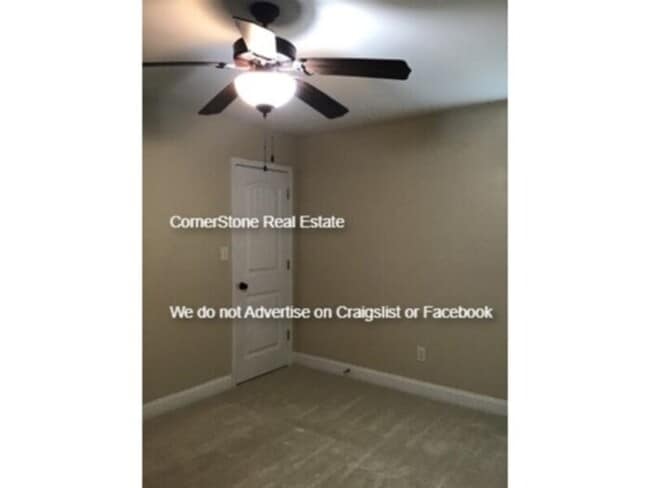 Building Photo - 440 Wood Point Dr