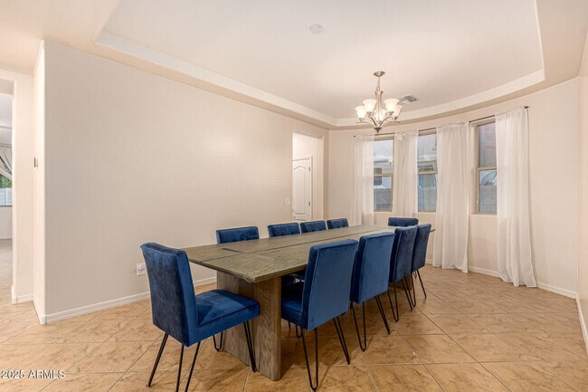 Building Photo - 18225 W Montecito Ave