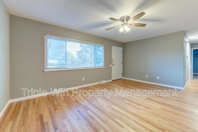 Building Photo - 1225 Thrush Ln