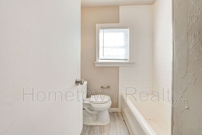 Building Photo - 2229 NW 12th St