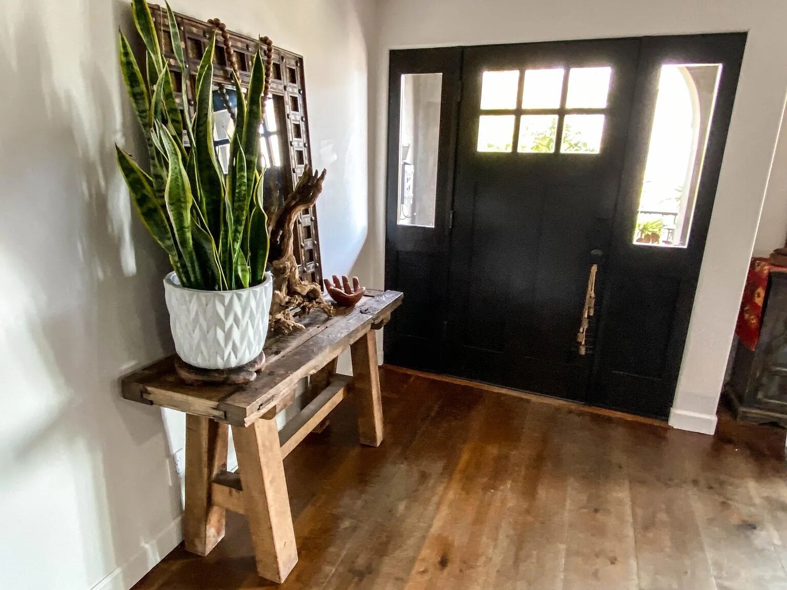 Building Photo - 221 24th St