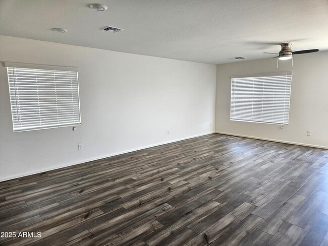 Building Photo - 1312 W Inca Dr