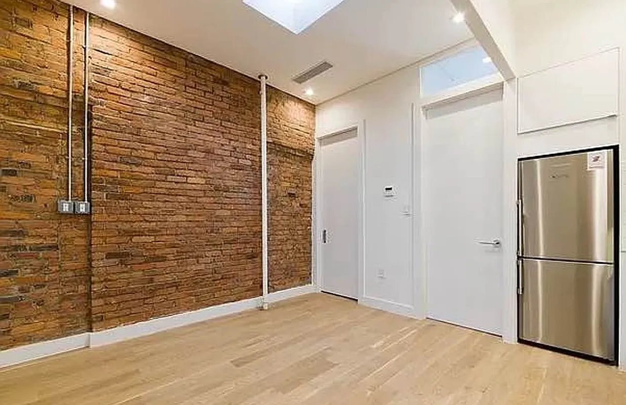 Building Photo - 176 Rivington St