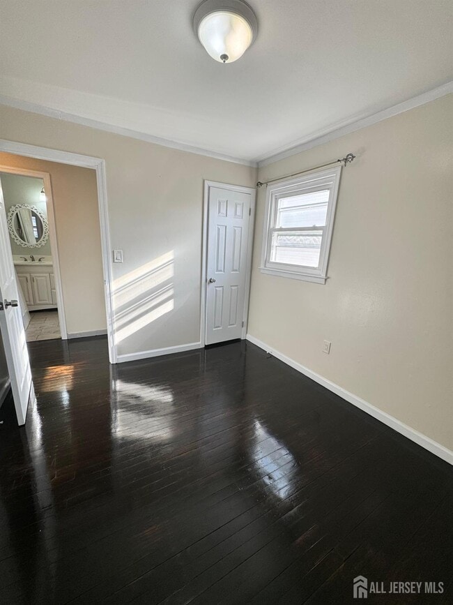 Building Photo - 1108 Frank St