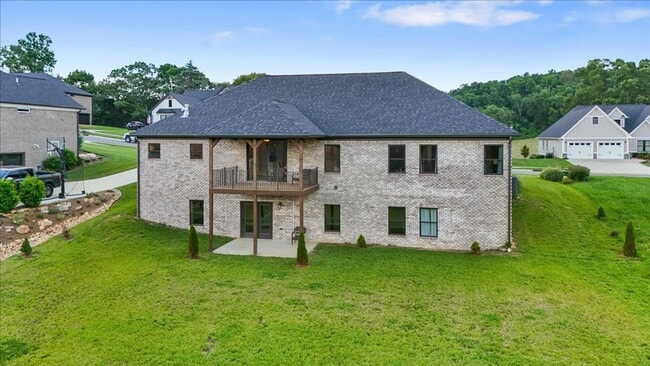 Building Photo - Beautiful Home for Rent in Chestnut Cove