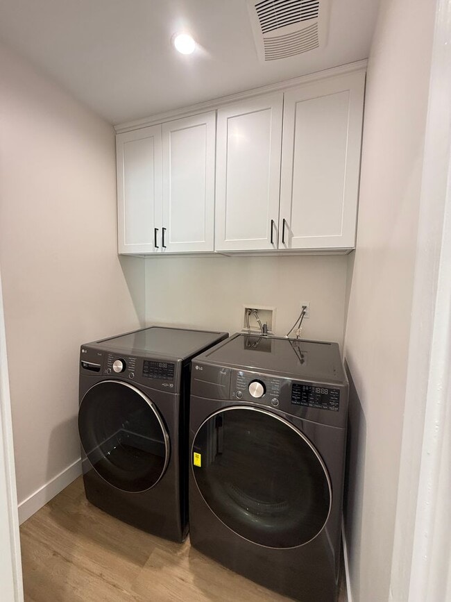 Building Photo - Prime Sylmar 2/2 brand new home