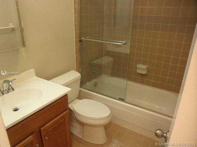 Building Photo - 4708 SW 67th Ave