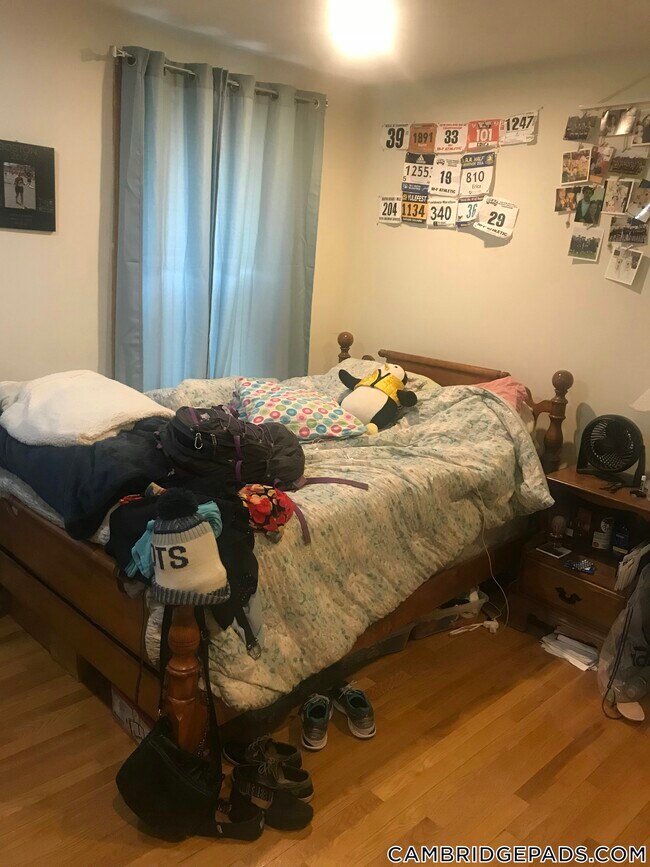 Building Photo - 9 Fulkerson St