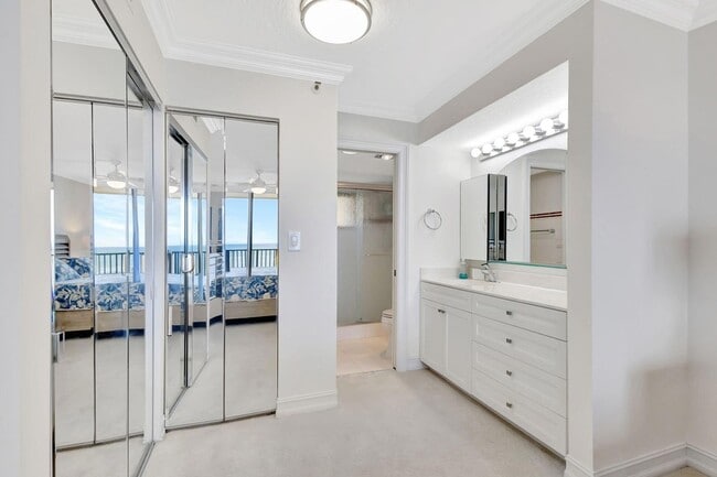 Building Photo - 300 Ocean Trail Way