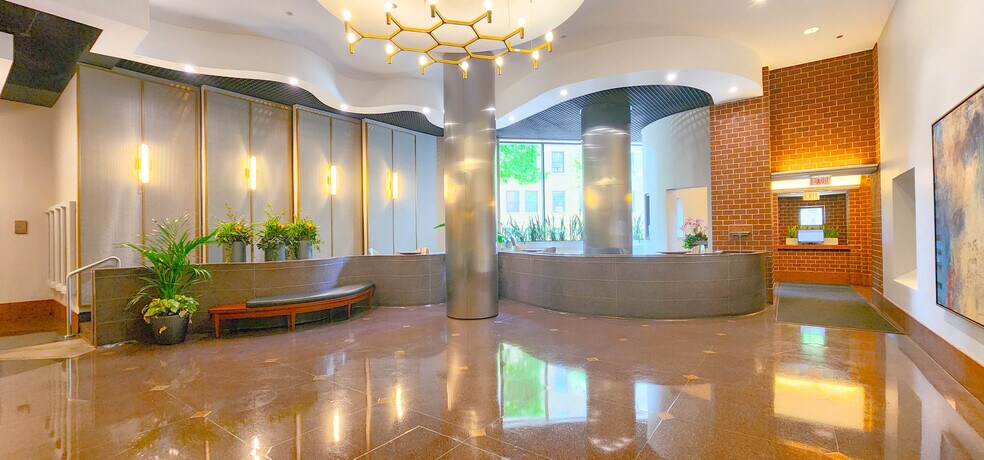 Building Photo - 3660 N Lake Shore Dr