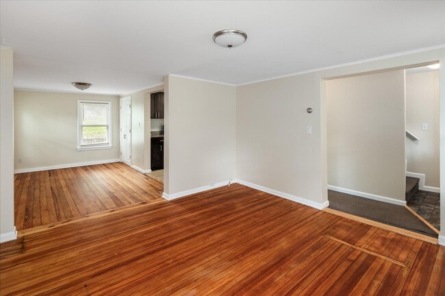 Building Photo - 2 Congdon Ln