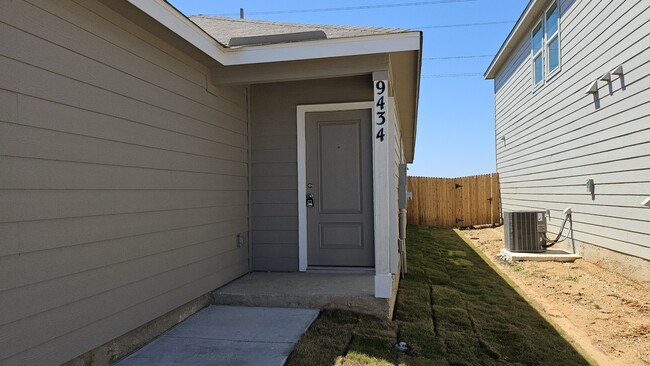 Building Photo - 9434 Chappo Rdg