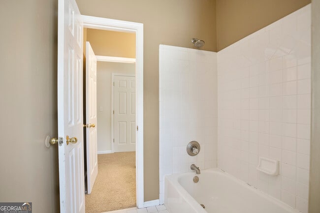 Building Photo - 5465 Derby Chase Ct