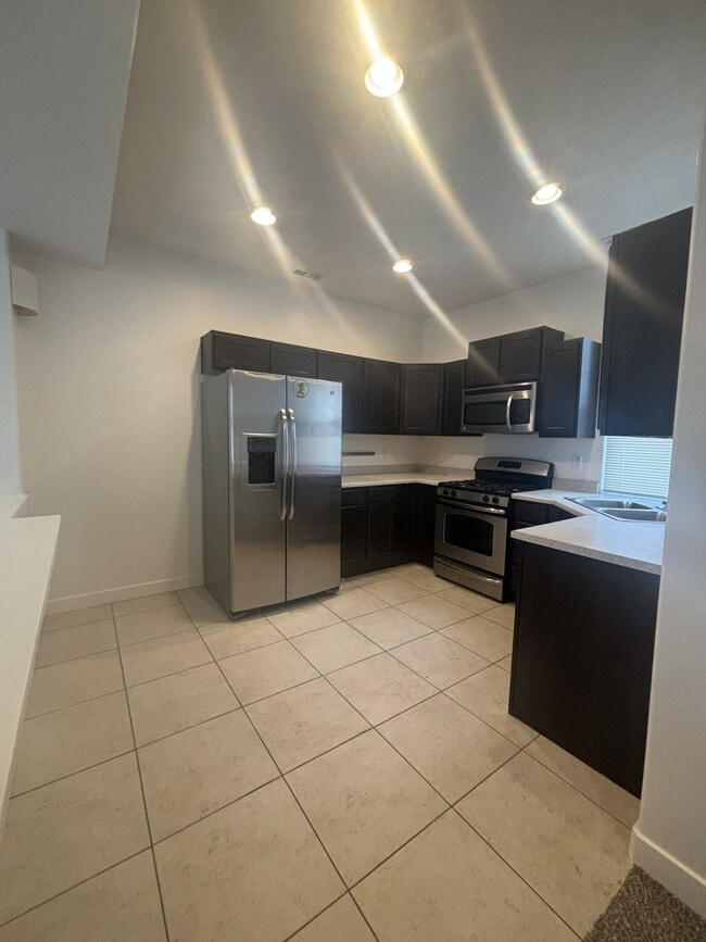 Building Photo - 4602 S Jordan Pkwy