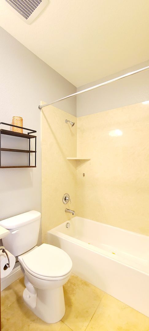 Building Photo - BEAUTIFUL SINGLE-FAMILY HOME IN BLACKSTONE IN EDH!