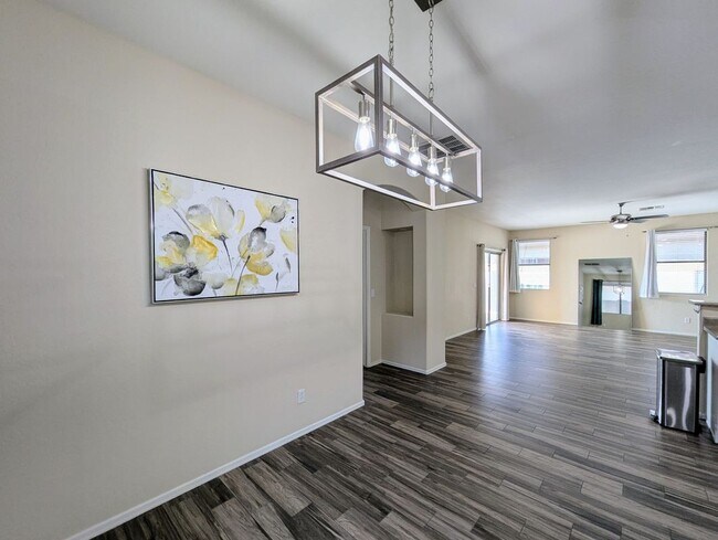 Building Photo - 16635 N 169th Ave