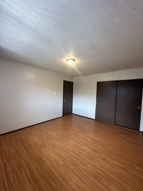 Building Photo - 2-Bedroom Apartment, Upstairs, Near Transp...