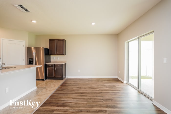 Building Photo - 1386 Fox Squirrel Dr