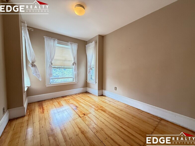 Building Photo - 55 Rindge Ave