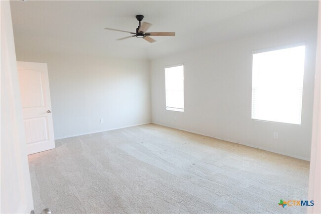 Building Photo - 348 Desert Willow