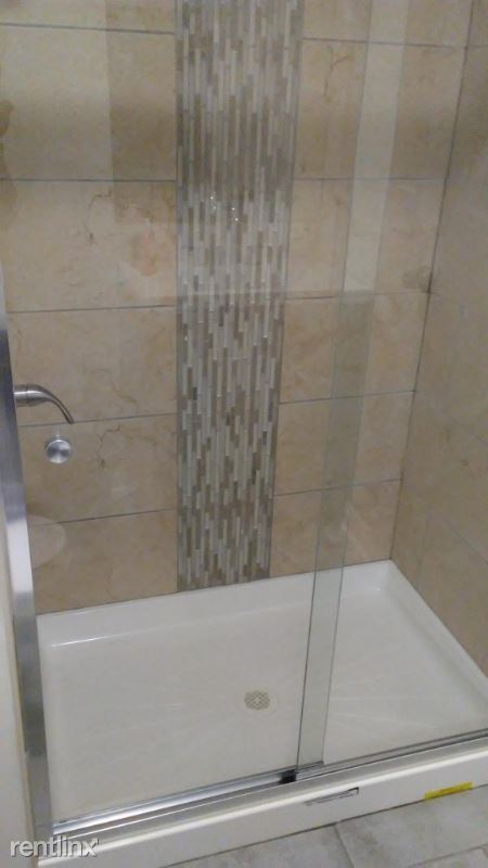 Building Photo - 8136 S Kedzie Ave