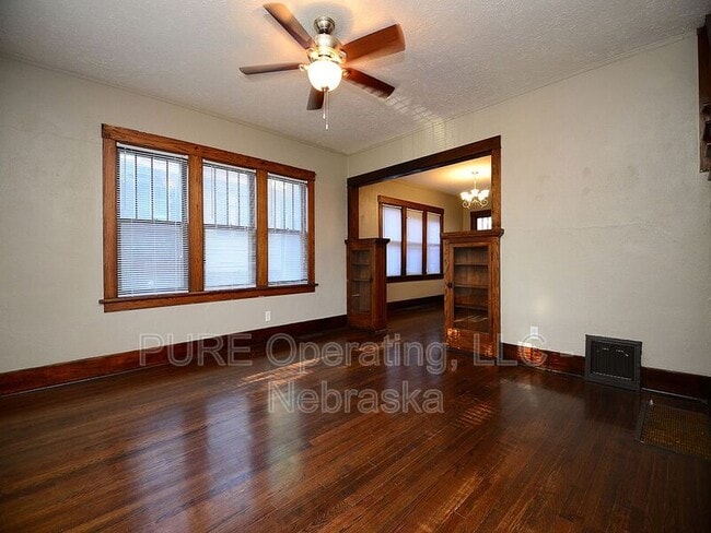 Building Photo - 342 N 36th Ave