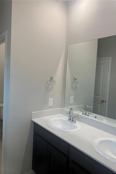 Building Photo - 14408 Castleford Dr