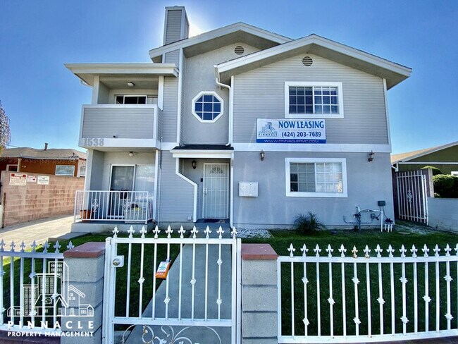 Building Photo - 2 Bed 2 Bath Torrance Apartment For Rent
