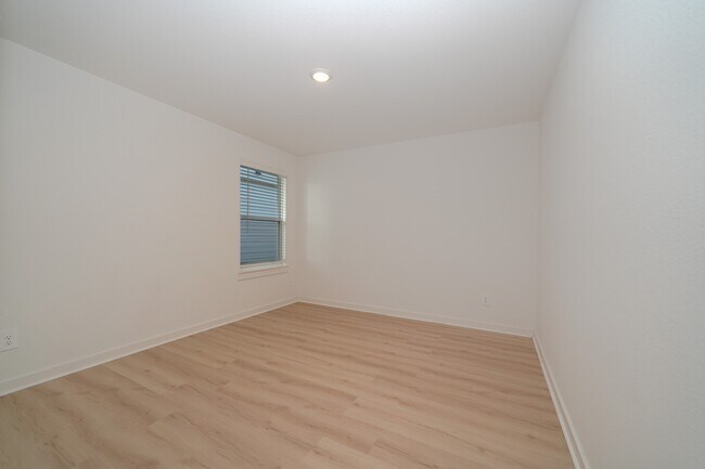 Building Photo - 4526 Waving Willow Wy