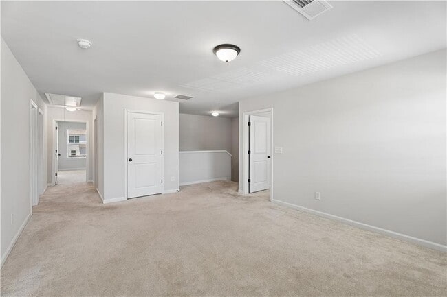 Building Photo - 5740 Wheeler Ridge Rd