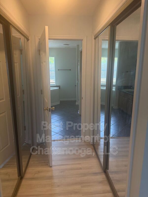 Building Photo - 1801 Chase Meadows Cir