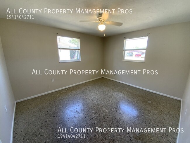 Building Photo - 5606 23rd St W