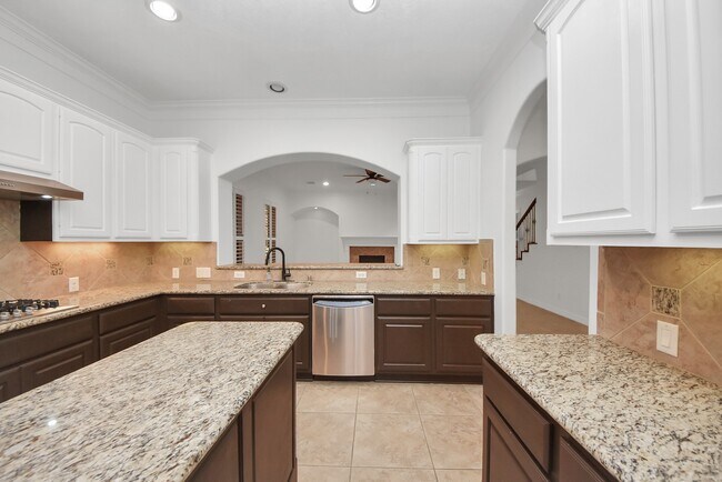 Building Photo - 1510 Olive Park