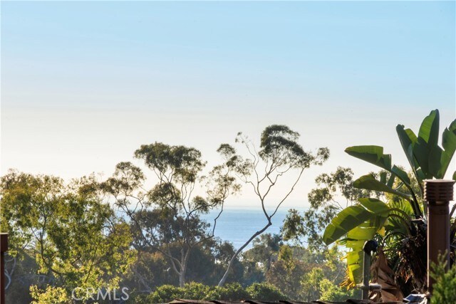 Building Photo - 352 Y Pl