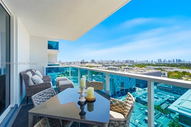 Building Photo - 2301 Collins Ave