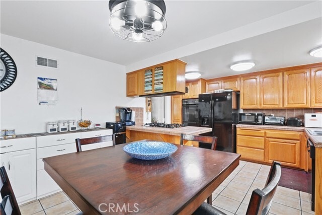 Building Photo - 1002 Fernrest Dr