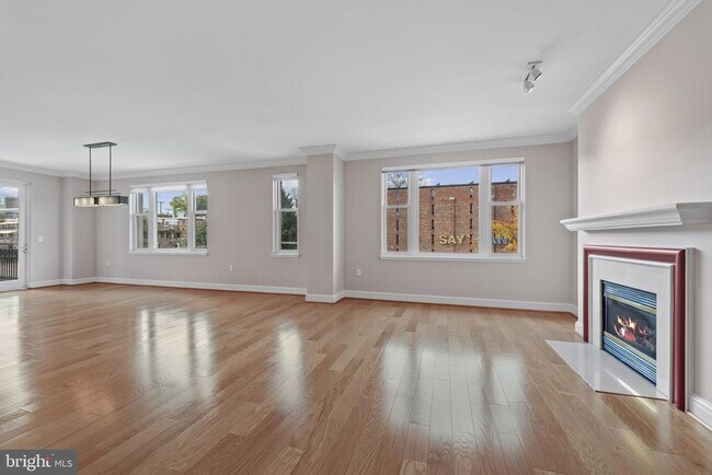 Building Photo - 801 Key Hwy