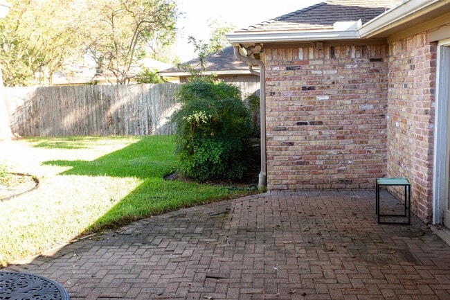 Building Photo - 9418 Brig O Doon Cir