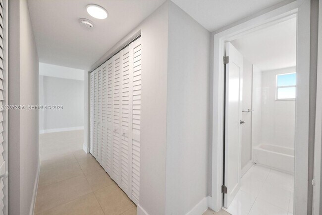 Building Photo - 14165 SW 87th St
