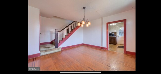 Building Photo - 1541 3rd Ave