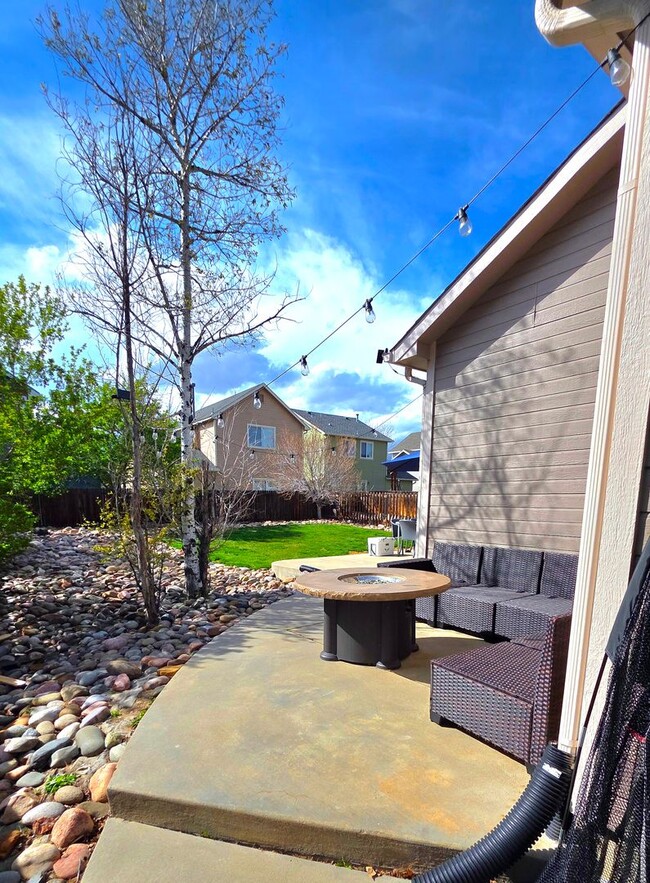 Building Photo - 3 Bedroom Home in Ridgeview at Stetson Hills