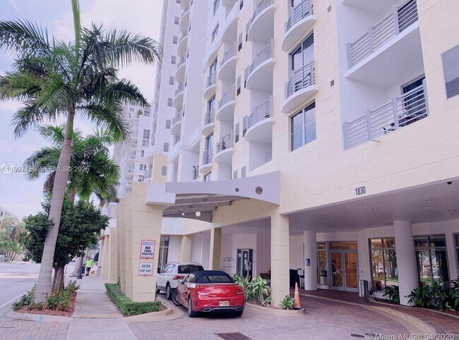 Building Photo - 1830 Radius Dr