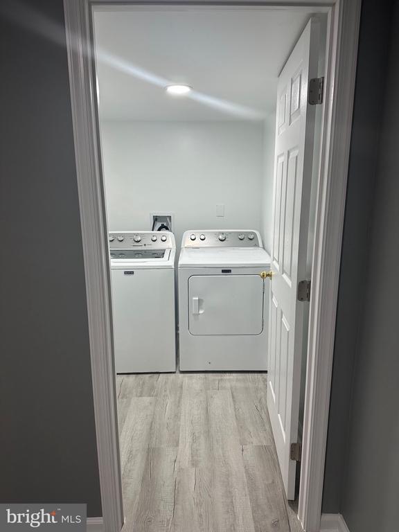 Building Photo - 5 Jonquil Pl