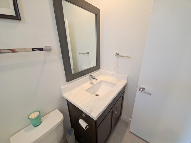 Building Photo - 4307 Schuler St