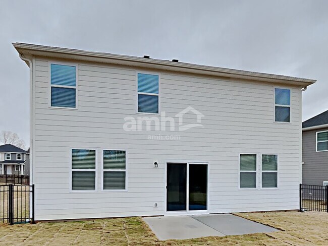 Building Photo - 2144 Laurel Village Circle