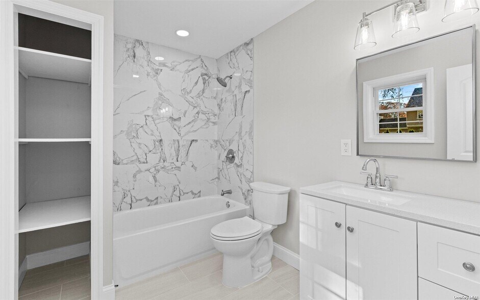 Building Photo - 18 Canine Rd