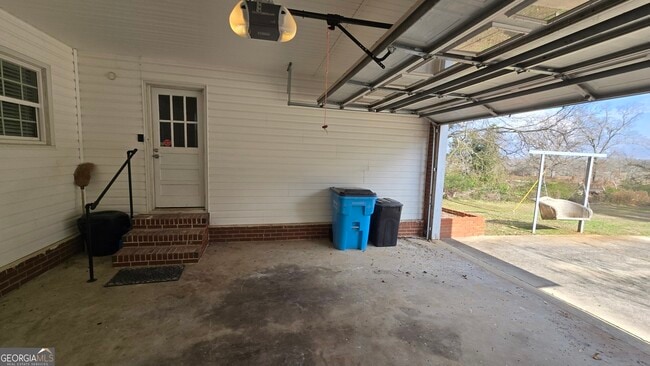 Building Photo - 1151 Stark Rd