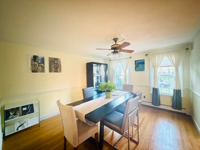 Building Photo - 37 Wildon Rd