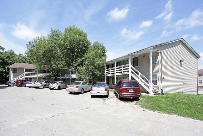 Building Photo - 1651 34th St