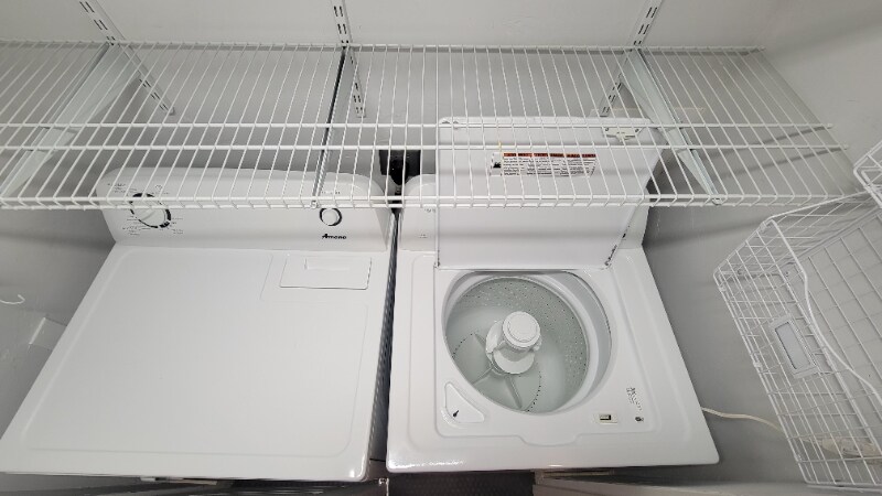 Building Photo - 668 Ann St